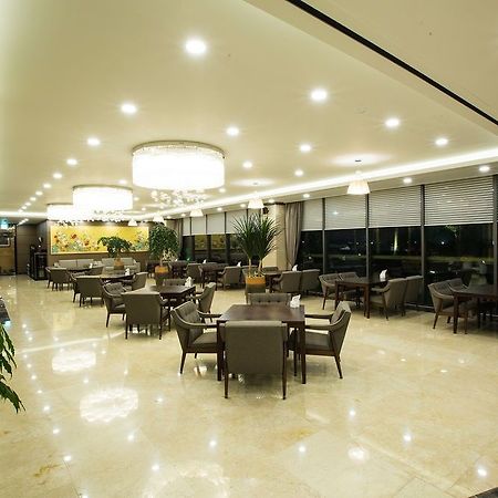 Uni Hotel Jeju Exterior foto