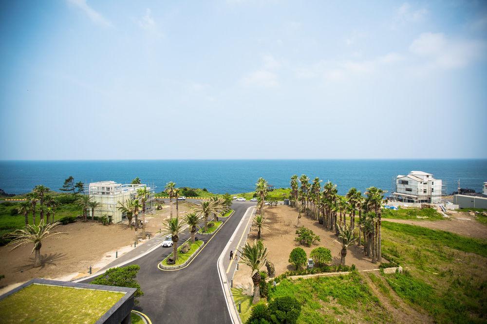 Uni Hotel Jeju Exterior foto