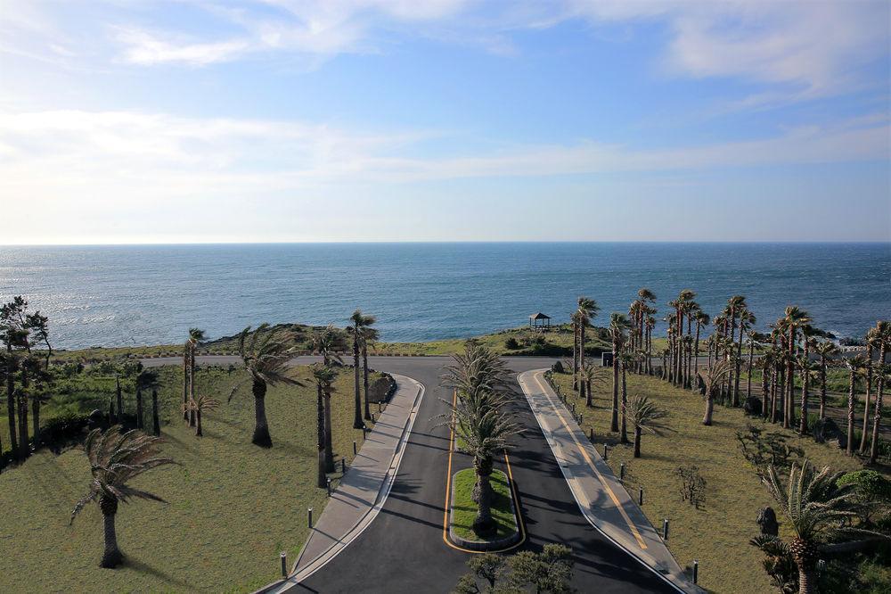 Uni Hotel Jeju Exterior foto