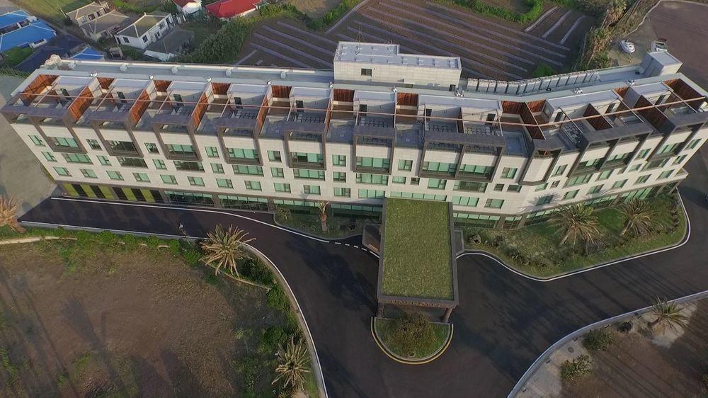 Uni Hotel Jeju Exterior foto
